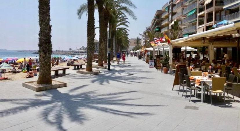 Beautiful Apartment Near Playa De Los Locos Torrevieja Exterior photo