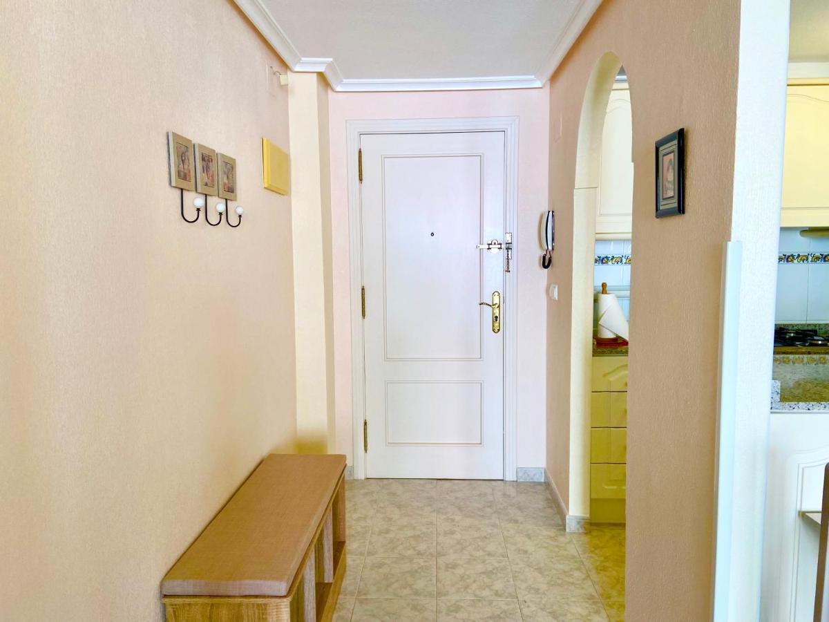 Beautiful Apartment Near Playa De Los Locos Torrevieja Exterior photo